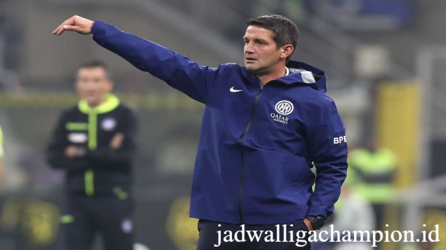 Cristian Chivu Sanjung Mentalitas Juang Inter Milan